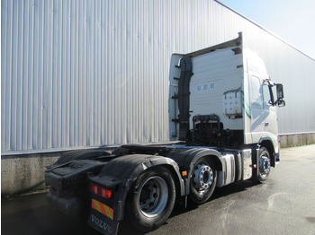 Tractor unit Volvo FH 500: picture 4