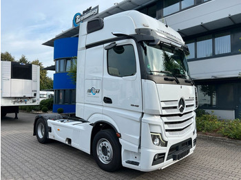 Tractor unit MERCEDES-BENZ