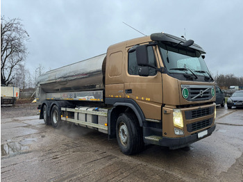 Tank truck VOLVO FM 450