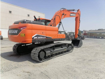 Crawler excavator DOOSAN DX225 LCA – CHAIN EXCAVATOR OPERATING WEIGHT 22 TON APPROX. WITH  BUCKET 1.08 Cu.M BUCKET ( HEAVY DUTY) MY2022: picture 5