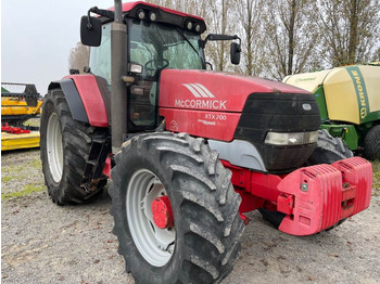 Farm tractor McCORMICK