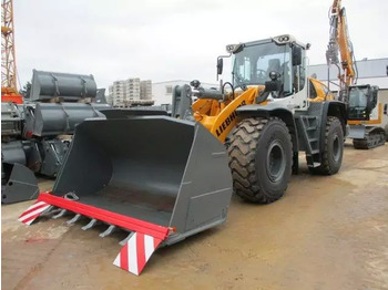 Wheel loader LIEBHERR L 556