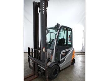 Electric forklift STILL RX60