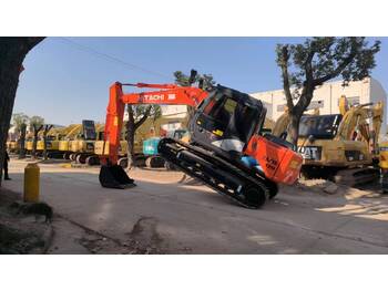 Crawler excavator HITACHI ZX120: picture 3