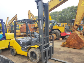 Diesel forklift Komatsu FD30: picture 5