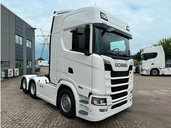 Tractor unit SCANIA S 500