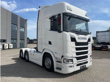 Tractor unit SCANIA S 500