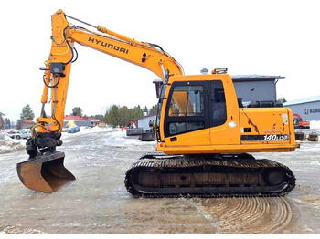 Crawler excavator HYUNDAI