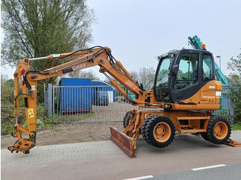 Wheel excavator CASE