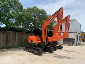 Crawler excavator DOOSAN DX55