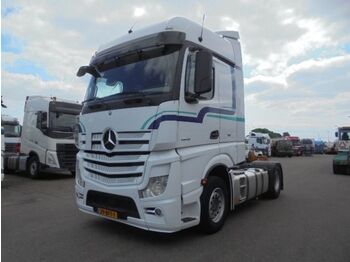 Tractor unit MERCEDES-BENZ Actros 1943