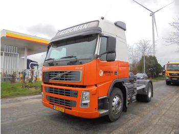 Tractor unit VOLVO FM 380