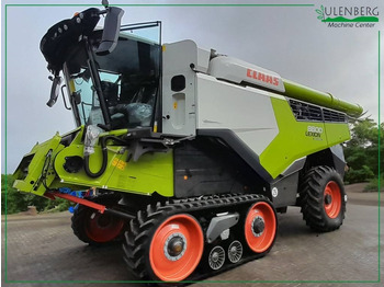 Combine harvester CLAAS Lexion