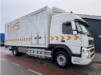 Box truck VOLVO FM9