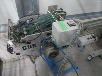 Folding machine