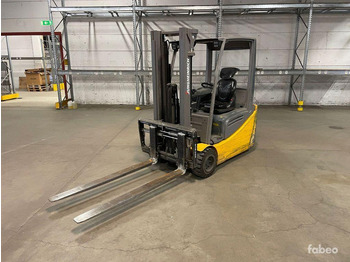 Electric forklift JUNGHEINRICH EFG