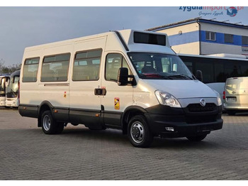 Minibus IVECO Daily