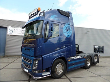 Tractor unit VOLVO FH16 650