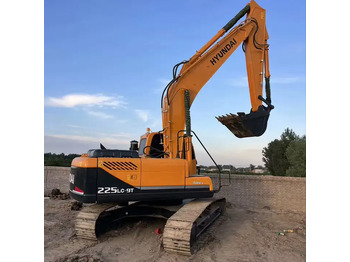 Crawler excavator HYUNDAI