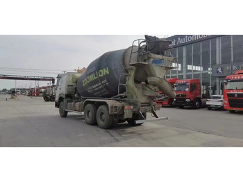 Concrete mixer truck ZOOMLION