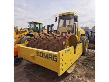 Compactor BOMAG