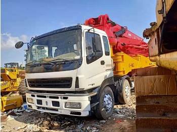 Concrete pump truck ISUZU