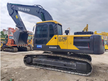 Crawler excavator VOLVO EC240