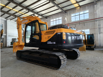 Crawler excavator HYUNDAI