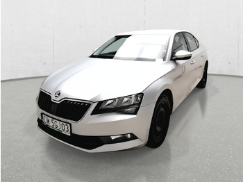 Car SKODA SUPERB HATCHBACK: picture 3