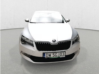 Car SKODA SUPERB HATCHBACK: picture 4