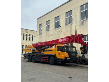 Mobile crane SANY