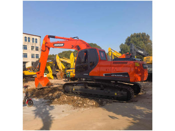 Crawler excavator DOOSAN DX225