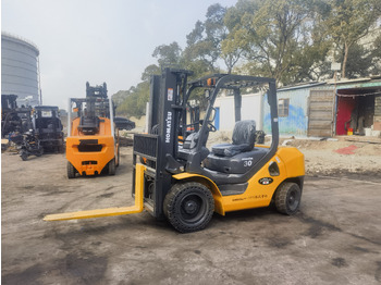 Diesel forklift KOMATSU