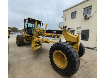 Grader CATERPILLAR 140K