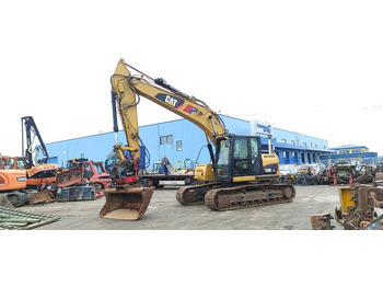 Crawler excavator CATERPILLAR 320D