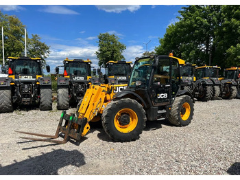 Telescopic handler JCB