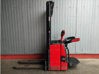 Stacker LINDE L16