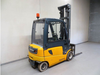 Electric forklift Jungheinrich EFG-VAC 30: picture 4