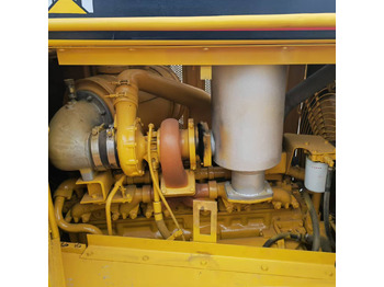 Bulldozer CATERPILLAR D8R: picture 4