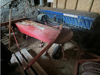 Hay and forage equipment