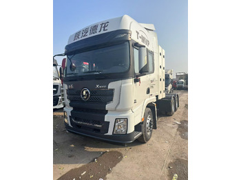 Tractor unit SHACMAN