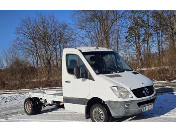 Cab chassis truck MERCEDES-BENZ Sprinter 519