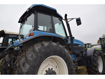 Farm tractor New Holland 8670: picture 4