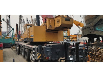 Mobile crane SANY