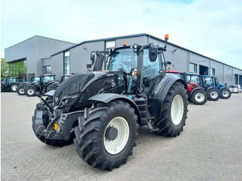 Farm tractor VALTRA T174