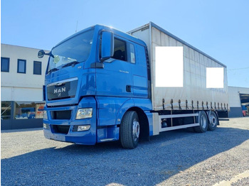 Curtainsider truck MAN TGS 26.400