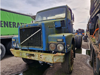 Cab chassis truck VOLVO