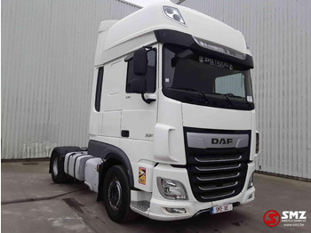 Tractor unit DAF XF 530