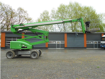 Articulated boom NIFTYLIFT