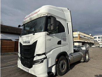 Tractor unit IVECO Stralis 460